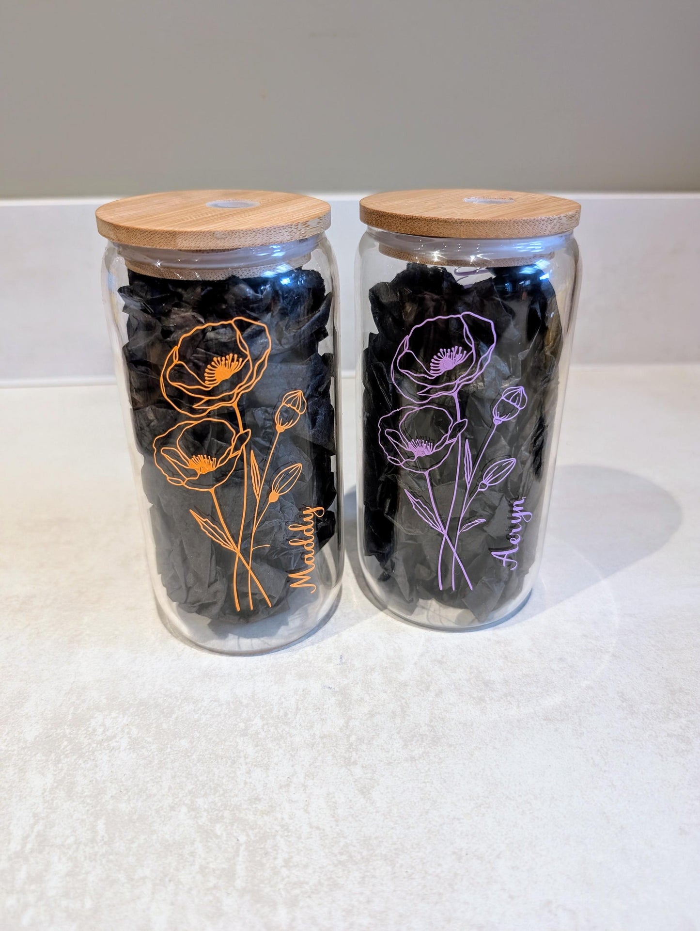 Bridesmaid & Flower Girl Glass Cup with Bamboo Lid & Straw - Custom Wedding Party Tumbler - Hen Do Gift or Favour