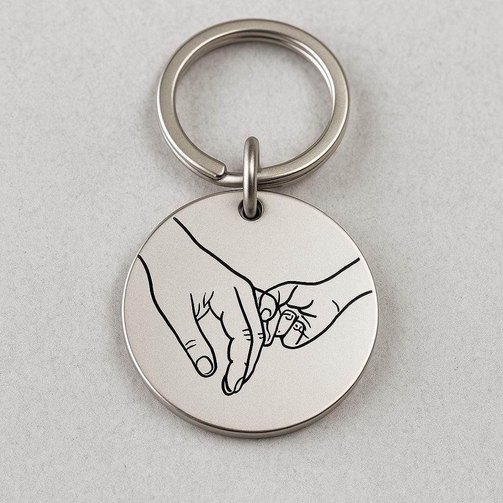 Family Hand Line Art Keyring - Custom Engraved 30mm Stainless Steel Keepsake for Dad, Mum or Grandparent